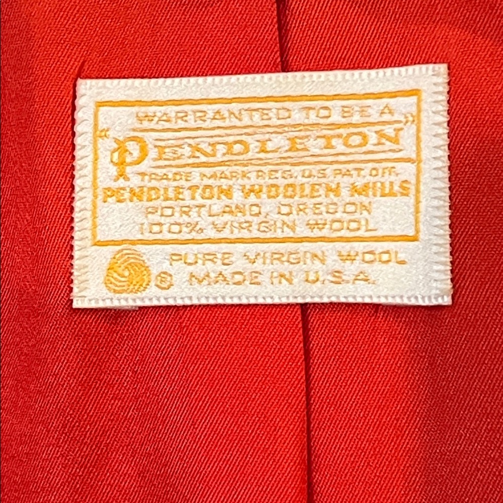 Vintage Pendleton Woolen Mills Red Blazer Jacket Size 12 Crested Military Button - Picture 2 of 8